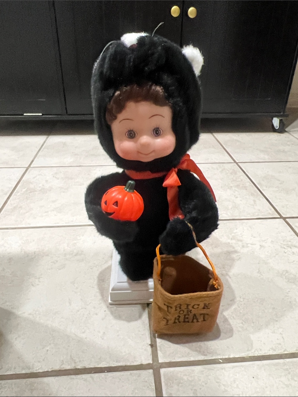 Santa’s Best Animated Halloween Kid (Skunk)